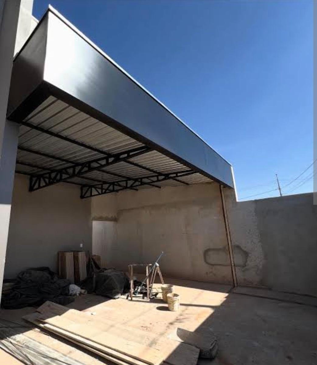 Obra de galpão metálico da Ycon Construções em Goiânia